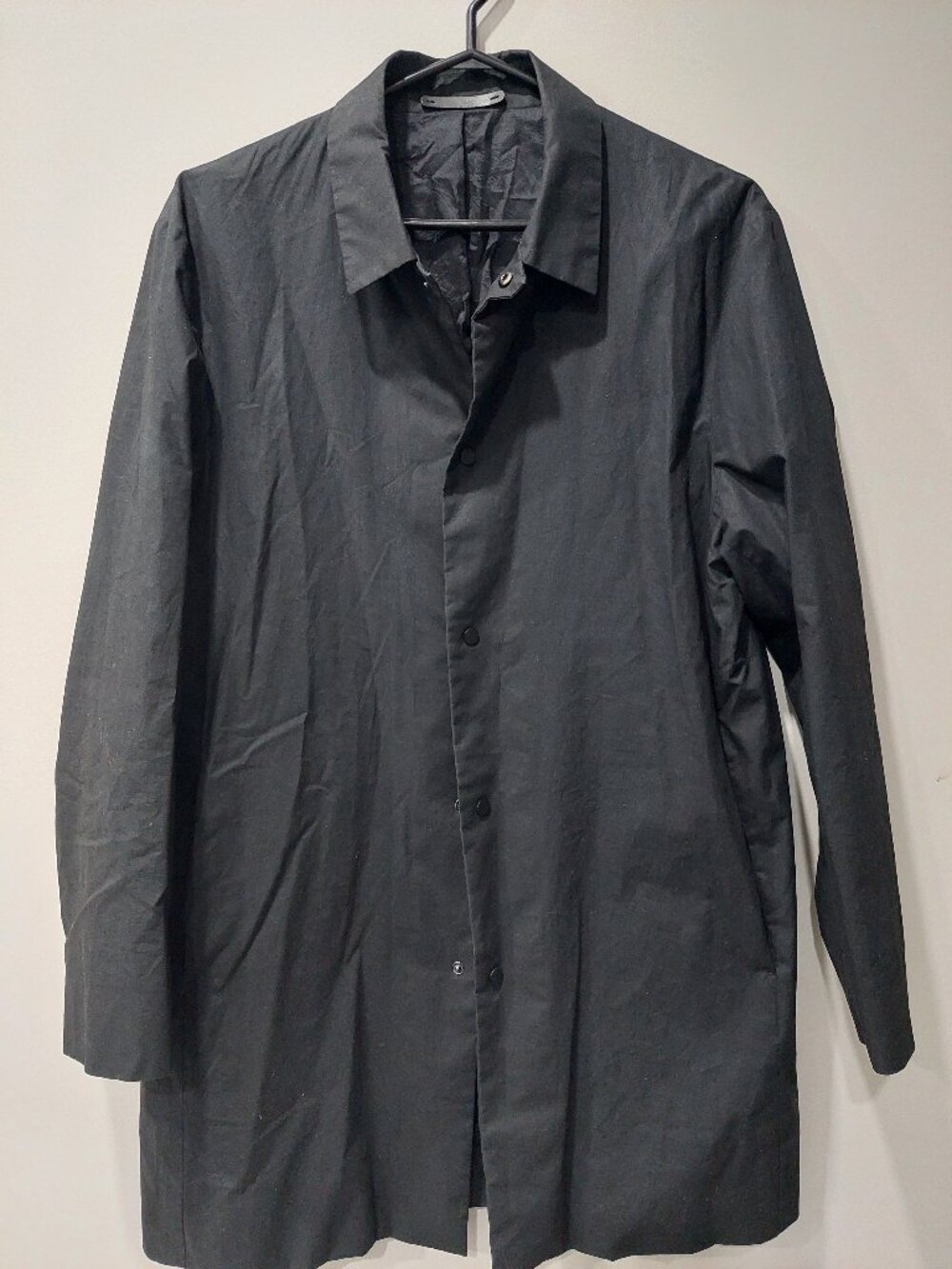 COS Men's 36R Minimalist Black Trench Coat / Car Coat Snap Button
